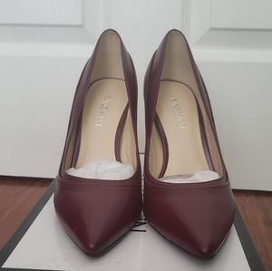 Woman's Pumps